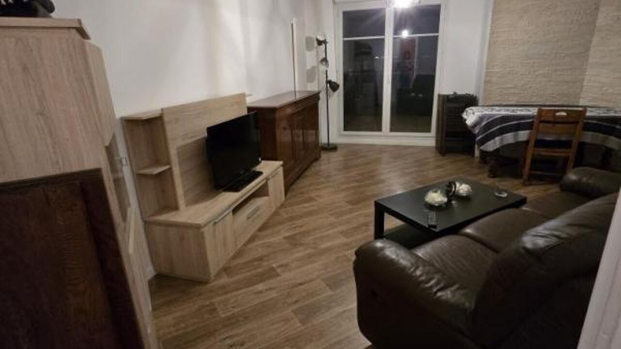 appartement 2 pièces 45 m2 à louer à Mantes-la-Jolie (78200)