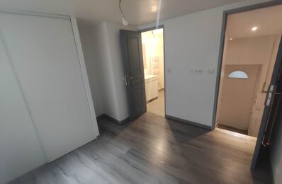 location appartement 560 € CC /mois à proximité de Portiragnes (34420)