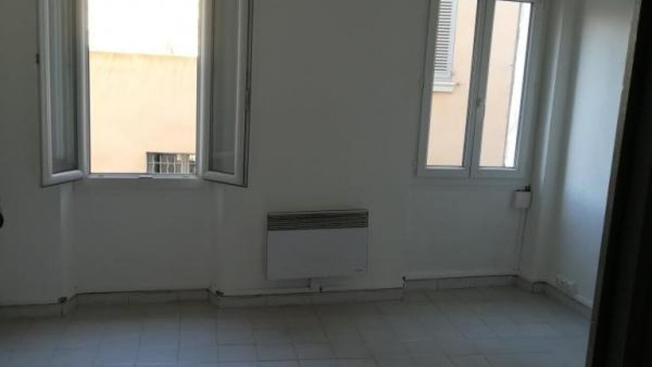 appartement 1 pièces 27 m2 à louer à La Seyne-sur-Mer (83500)