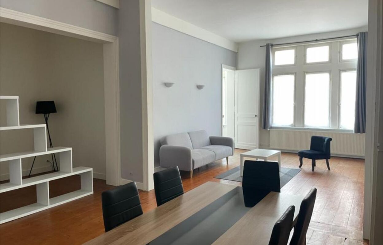 appartement 2 pièces 69 m2 à vendre à Lille (59000)