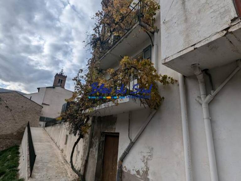 Grande maison de village 3 faces avec cave et balcons — photo 1