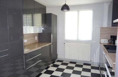 location maison 1 140 € CC /mois à proximité de Montauban (82000)