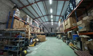 Local industriel  1169 m² à louer à Bagnolet (93170)