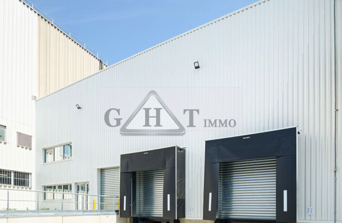 ENTREPOT LOGISTIQUE 1530M² A LOUER ROSNY — photo 3
