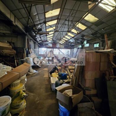 Local industriel  520000 €