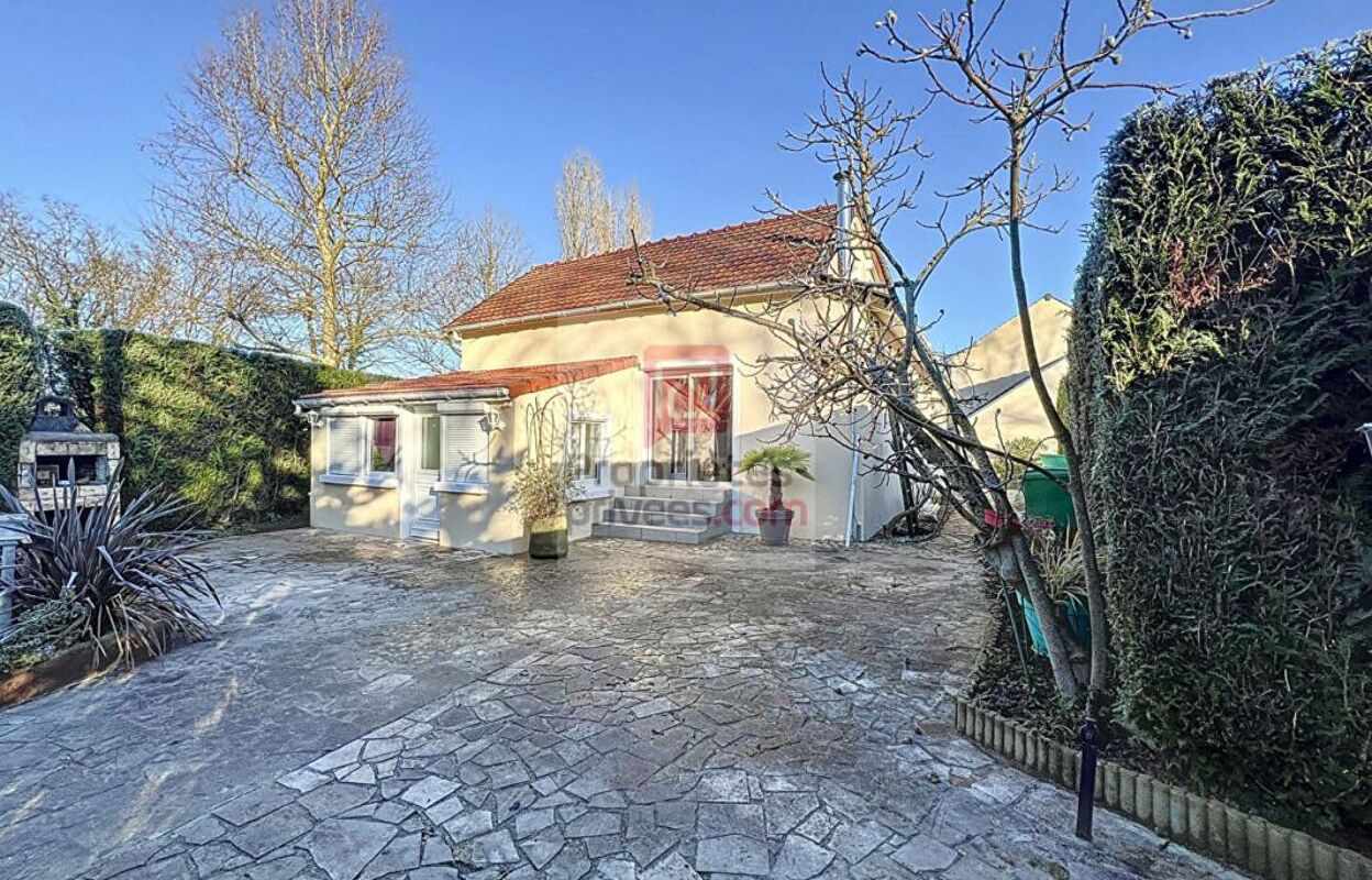 maison 6 pièces 150 m2 à vendre à Les Essarts-le-Roi (78690)