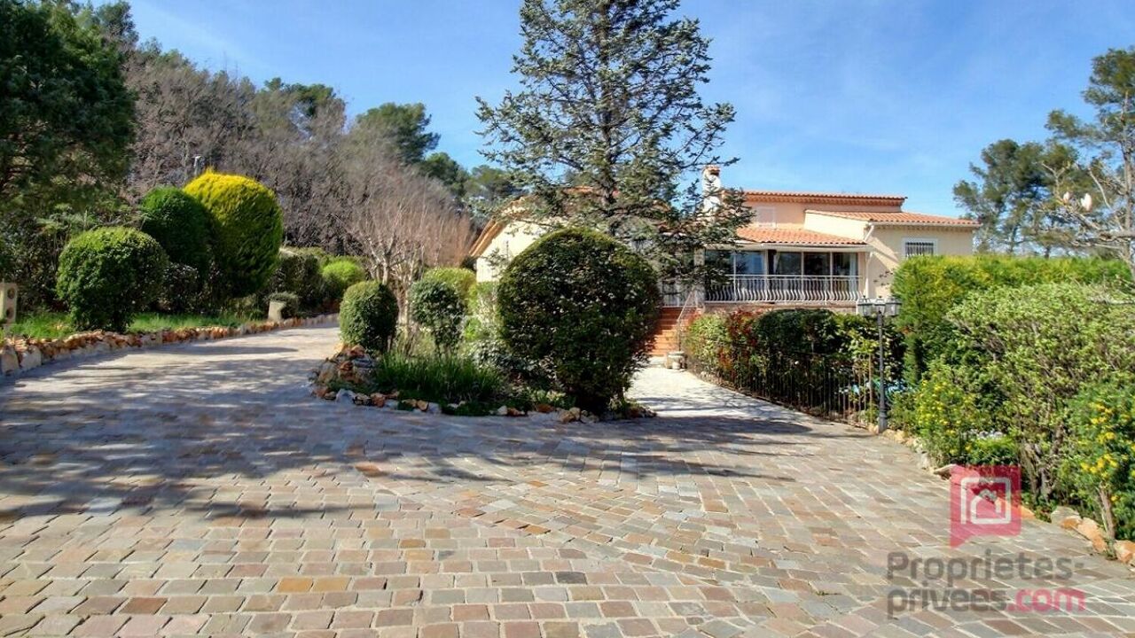 maison 6 pièces 222 m2 à vendre à Trans-en-Provence (83720)