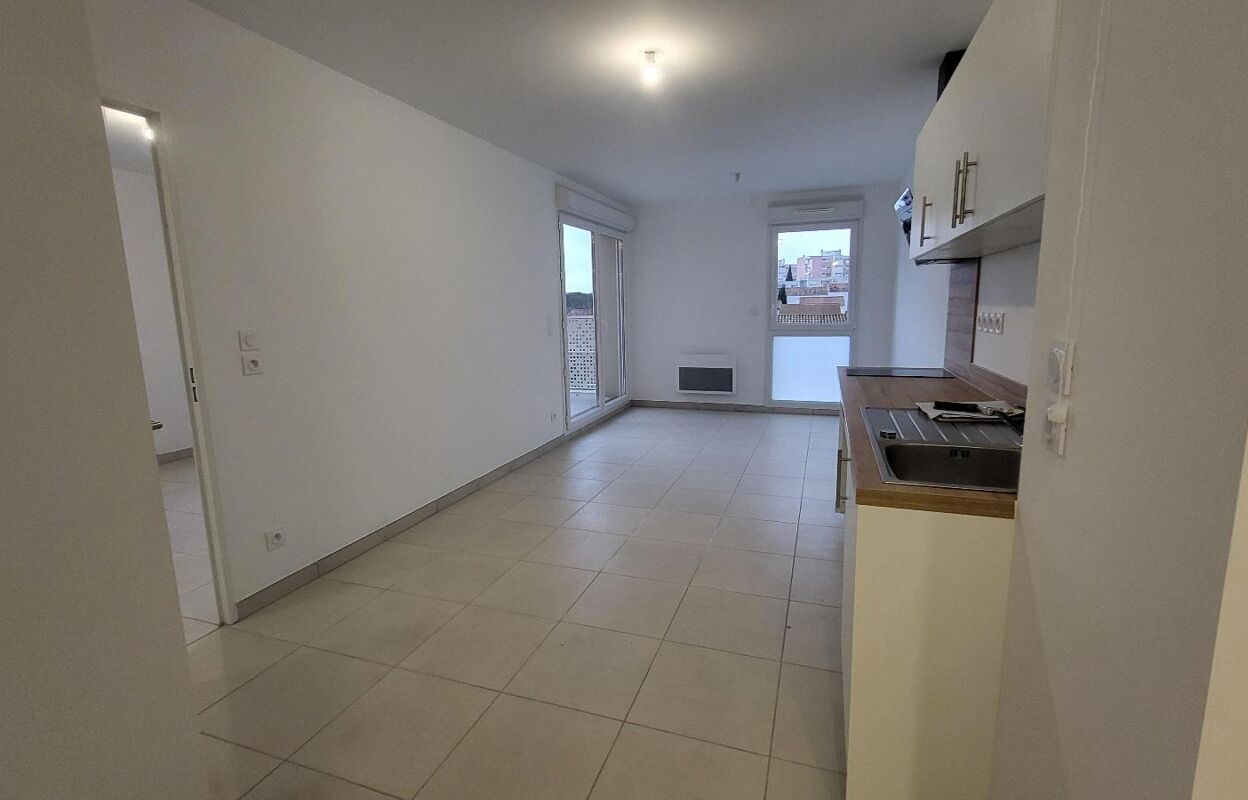 appartement 2 pièces 40 m2 à louer à Istres (13800)