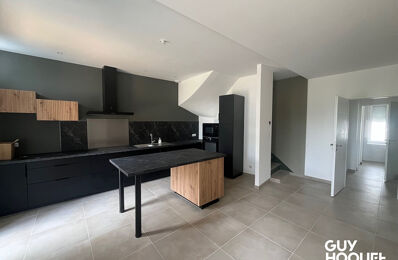 location maison 1 280 € CC /mois à proximité de Le Temple-de-Bretagne (44360)