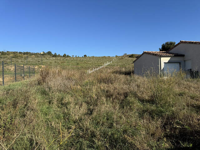 Terrain à bâtir viabilisé à Limoux — photo du bien