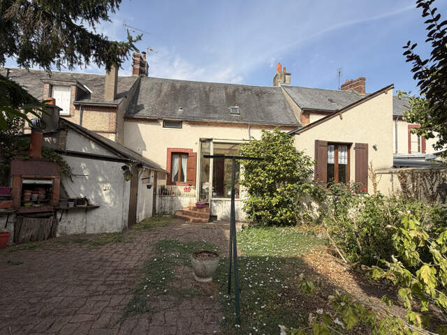 Châteaudun Plein centre ville — photo du bien