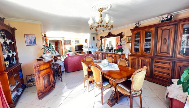 Villa / Maison 7 pièces  à vendre Fréjus 83600