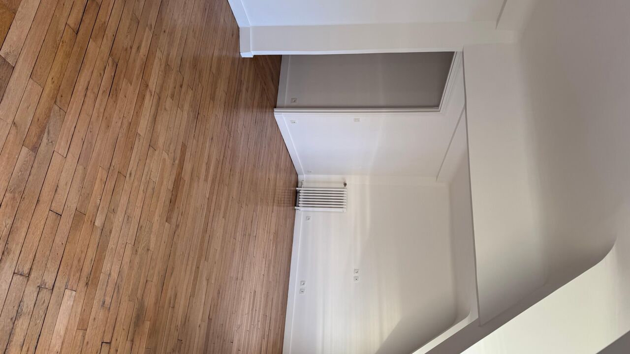 appartement 3 pièces 76 m2 à louer à Paris 15 (75015)