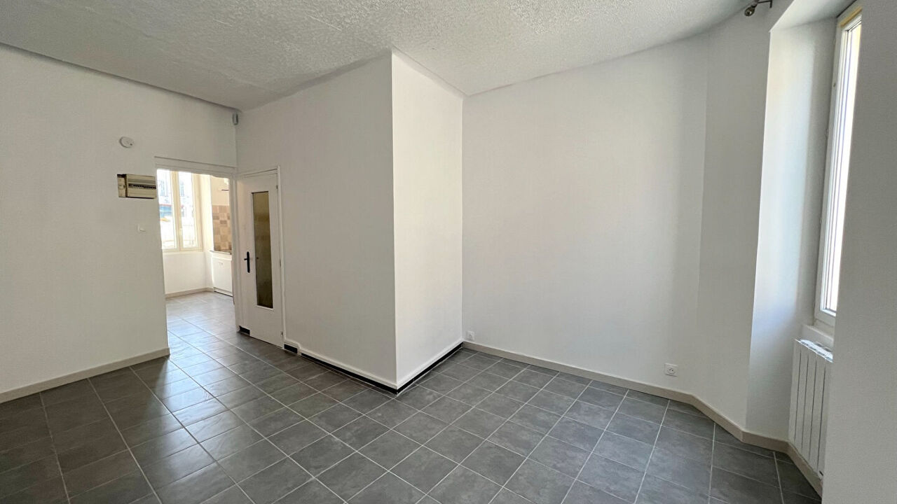 appartement 1 pièces 27 m2 à louer à Marseille 15 (13015)