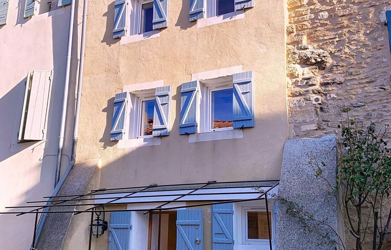 maison 6 pièces 145 m2 à vendre à La Roque-sur-Pernes (84210)