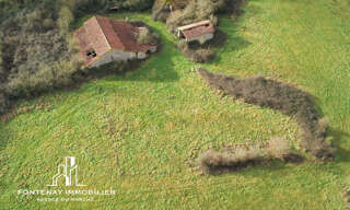 Maison 6 Pièces 200 m² à vendre à Saint-Cyr-des-Gâts (85410)