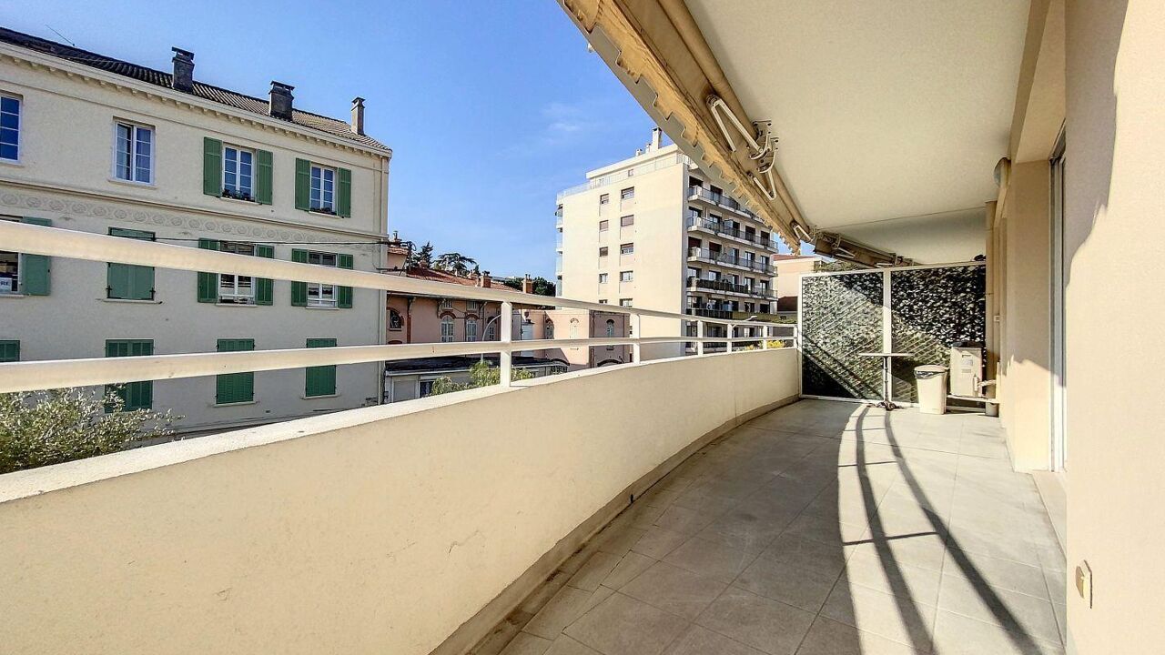 appartement 3 pièces 70 m2 à vendre à Cannes (06400)