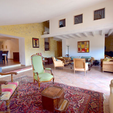 Maison 9 pièces 395000 €