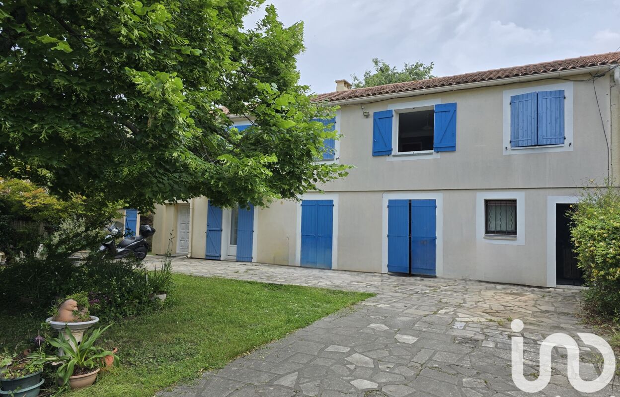 immeuble  pièces 223 m2 à vendre à Rodilhan (30230)