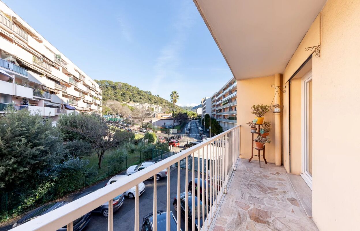 appartement 3 pièces 70 m2 à vendre à Nice (06300)