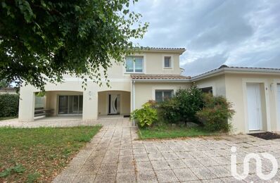 maison 6 pièces 246 m2 à vendre à Breuillet (17920)