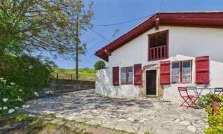 Maison 4 Pièces 70 m² à vendre à Saint-Pée-sur-Nivelle (64310)