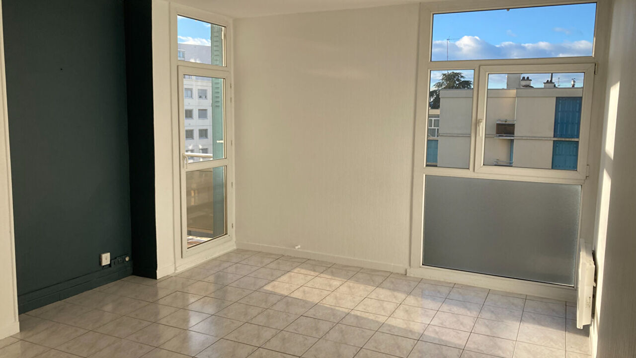 appartement 3 pièces 53 m2 à vendre à Lyon 8 (69008)