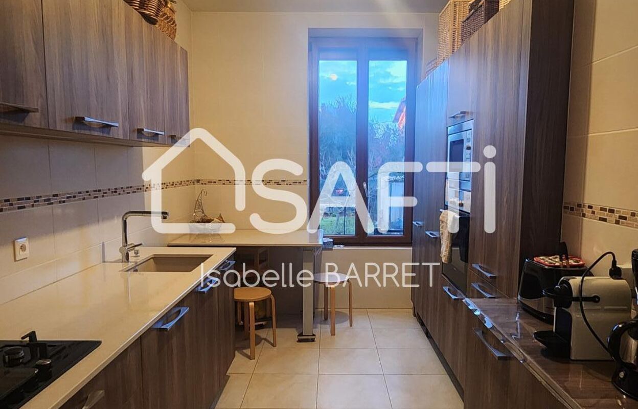 appartement 3 pièces 74 m2 à vendre à Vaulx-en-Velin (69120)