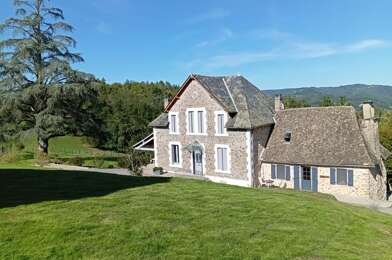 Maison 8 pièces 499800 €