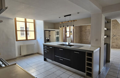 location appartement 1 277 € CC /mois à proximité de Saint-Maximin (30700)