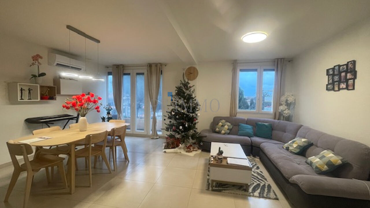 appartement 5 pièces 74 m2 à vendre à Fréjus (83600)