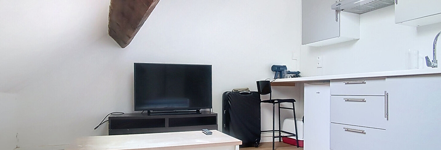 Appartement 1 Pièce 9 m² à louer à Dijon (21000)