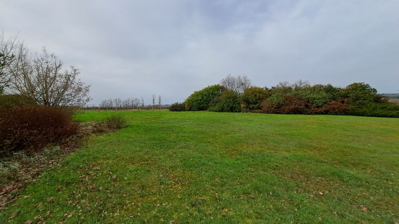 terrain  pièces 1050 m2 à vendre à Saint-Agne (24520)