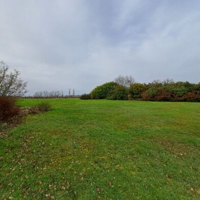 Terrain 1050 m²