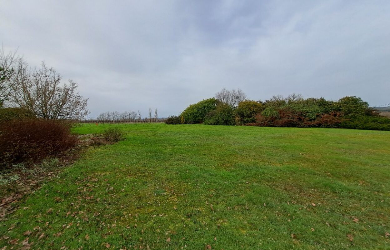 terrain  pièces 1050 m2 à vendre à Saint-Agne (24520)