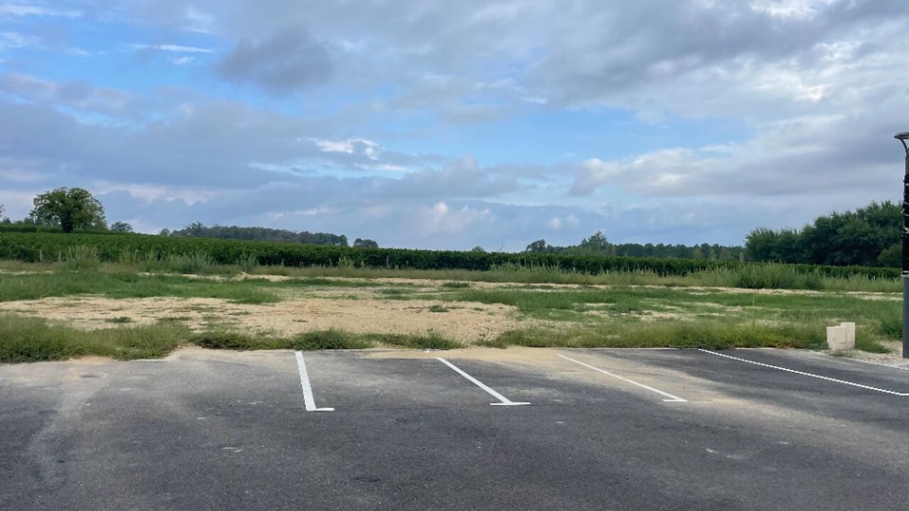 terrain  pièces 450 m2 à vendre à Léognan (33850)