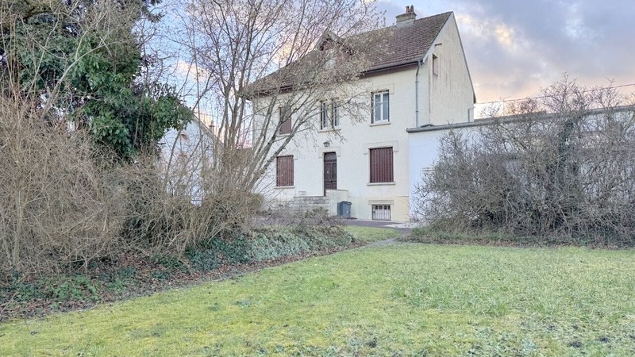 maison 7 pièces 180 m2 à vendre à Vincey (88450)