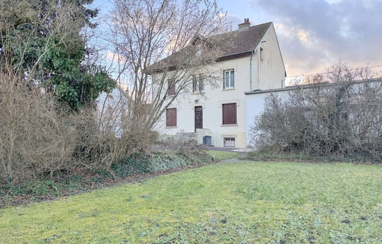 maison 7 pièces 180 m2 à vendre à Vincey (88450)