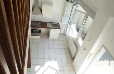 location maison 1 072 € CC /mois à proximité de Lyon 4 (69004)