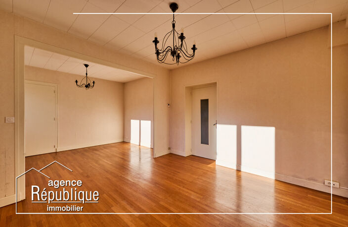 Ensemble immobilier années 1900 au cœur de Nuits Saint Georges — photo 2