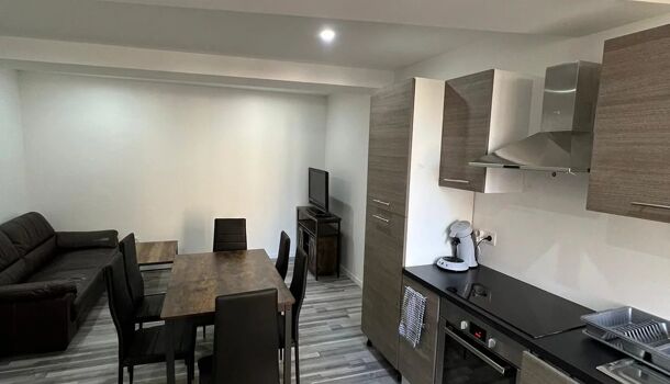 Maison de Village  4 pièces  à vendre Val (Le) 83143