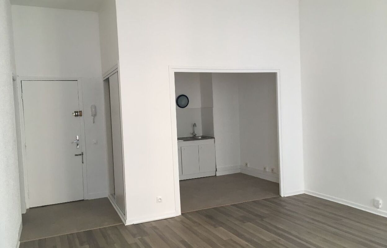 appartement 1 pièces 42 m2 à louer à Lyon 6 (69006)