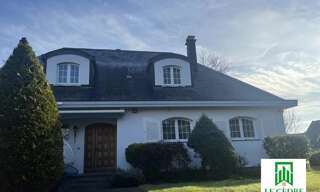Maison 5 Pièces 200 m² à louer à Hégenheim (68220)
