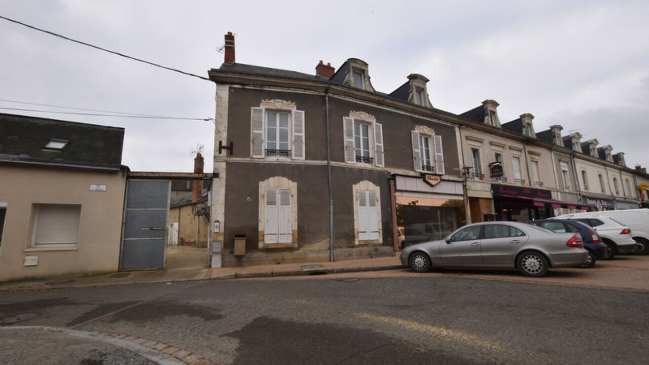 immeuble  pièces 183 m2 à vendre à La Flèche (72200)