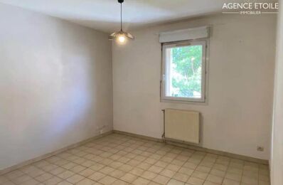 location appartement 665 € CC /mois à proximité de Meyreuil (13590)