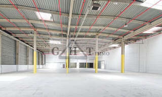 Local industriel  2098 m² à louer à Rosny-sous-Bois (93110)