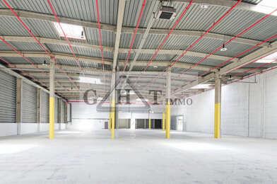 Local industriel  25025 €