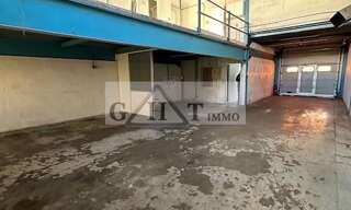 Local industriel  281 m² à louer à Lisses (91090)