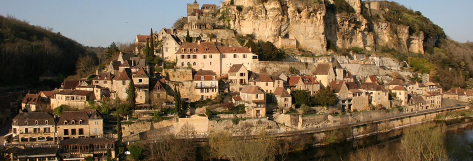 Maison 13 Pièces 258 m² à vendre à Beynac-et-Cazenac (24220)