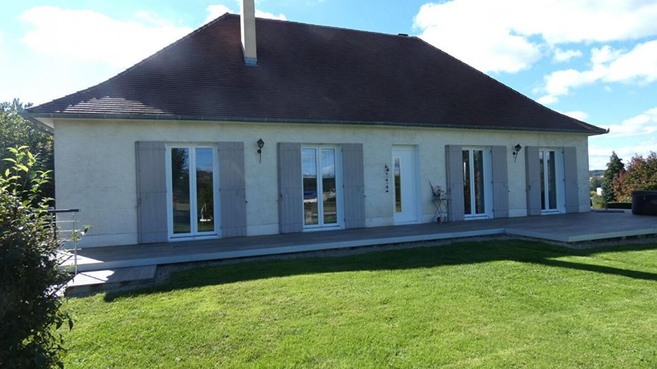 maison 5 pièces 117 m2 à vendre à Excideuil (24160)